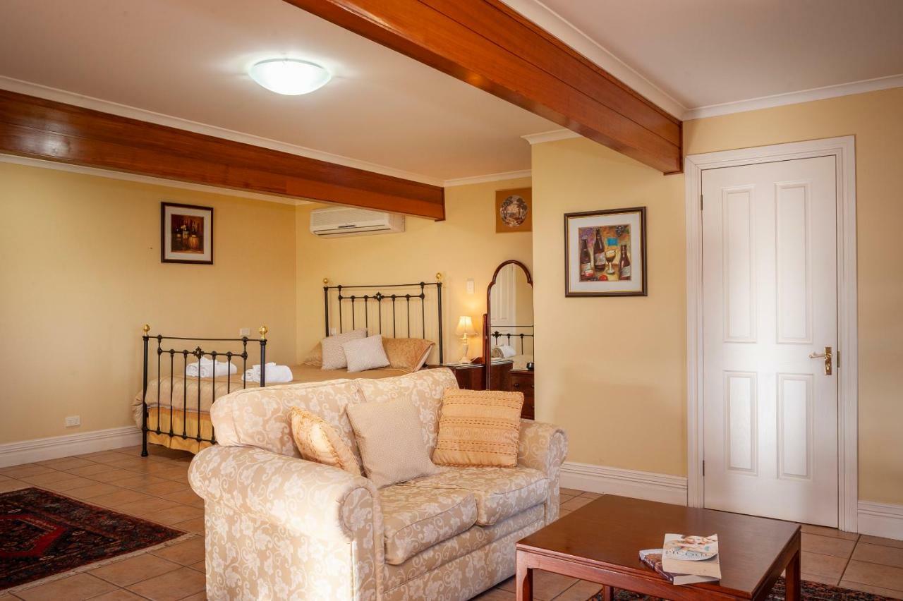 Angaston Saleyards Luxury Accommodation ภายนอก รูปภาพ